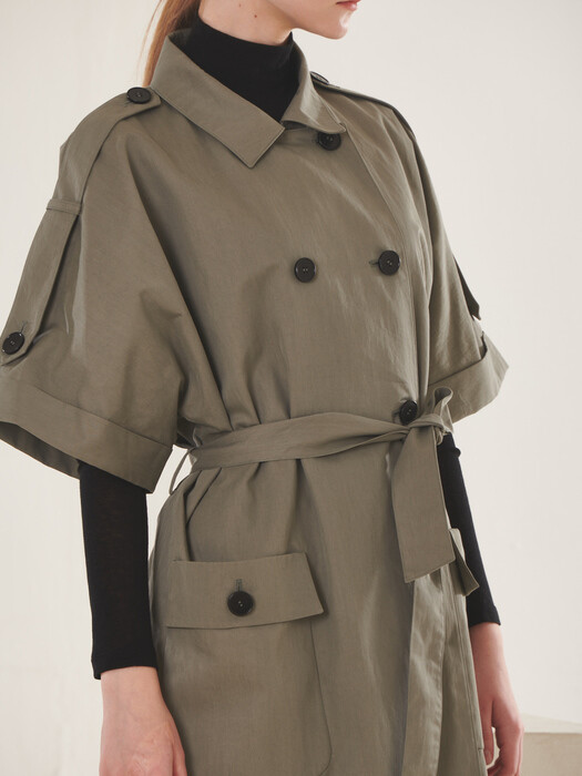  Over oversize trench coat (KK)