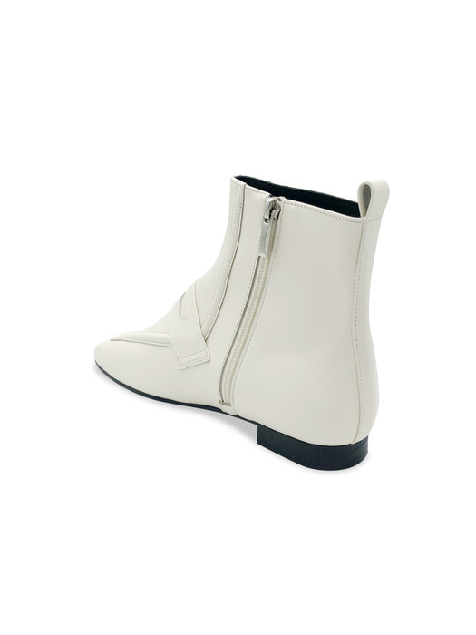PENNY BOOTS_IVORY