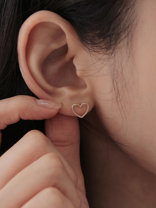 [단독]14K gold heart earring