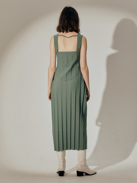 Sylvia Pleats Sleeveless Dress_Green