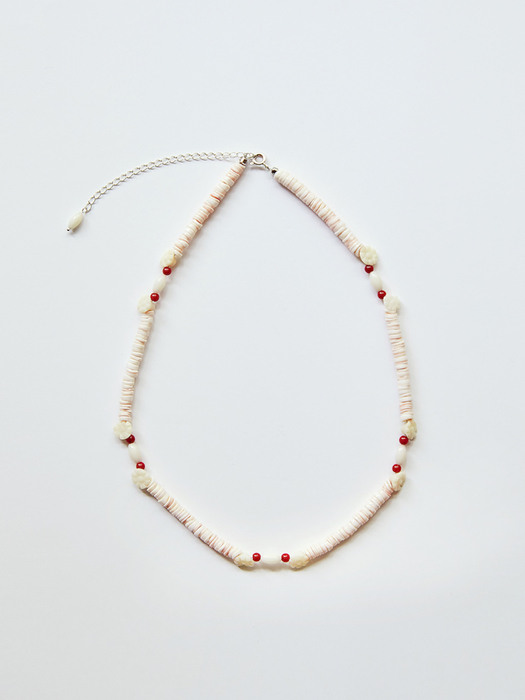 CORAL NECKLACE(WHITE FLOWER)