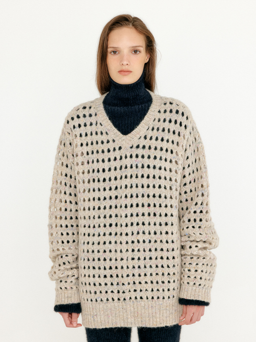 VNET V-Neck Net Knit Pullover - Beige Multi