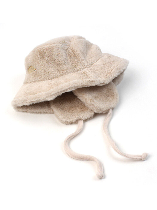 Ivory Fur Earflap Bucket Hat 귀달이모자