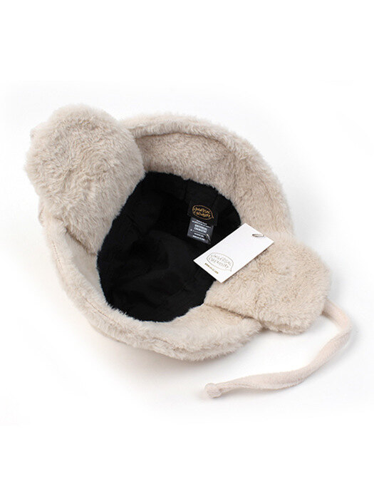 Ivory Fur Earflap Bucket Hat 귀달이모자