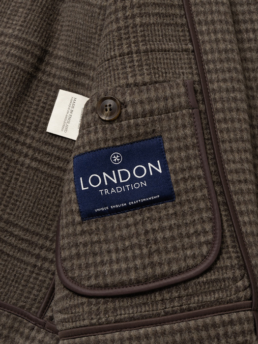 LONDON TRADITION Jackson Mens Short Jacket - Mushroom A35 DT