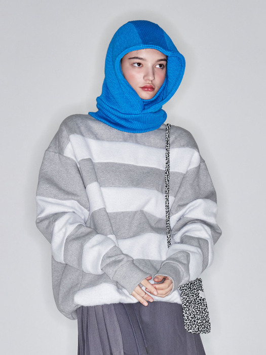 22FW02AW030 아크 크랩 오버핏 스트라이프 맨투맨 (그레이)