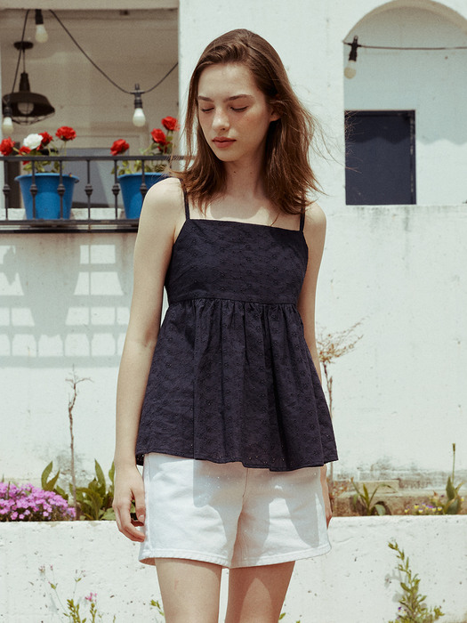 Eyelet Sleeveless Top_2color