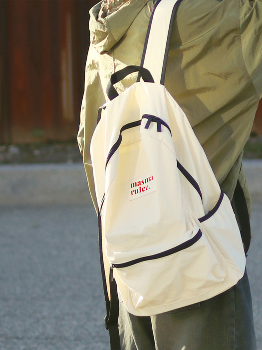 Daily backpack _ Butter cream