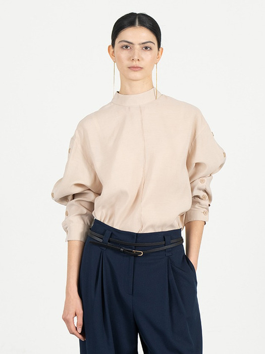 Drop shoulder buttons pointed blouse - light beige