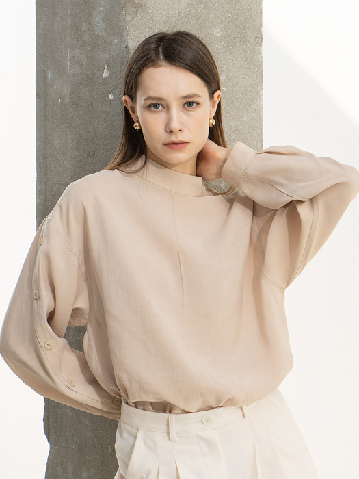 Drop shoulder buttons pointed blouse - light beige