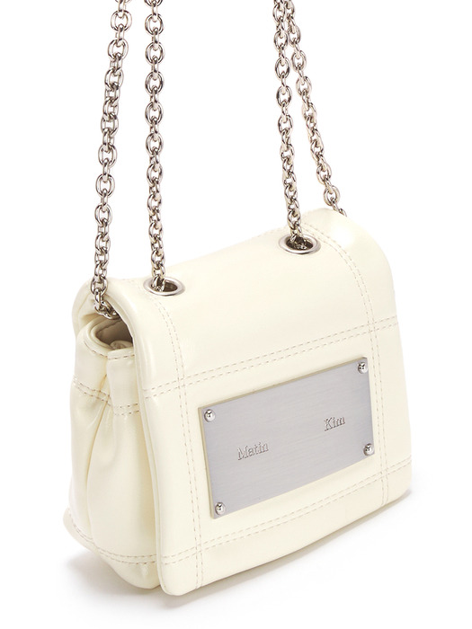 CLASSIC CHAIN QUILTING MINI BAG IN IVORY