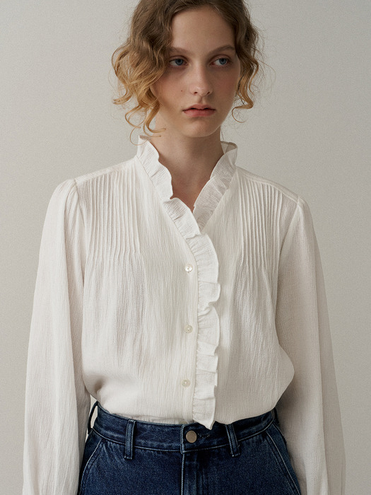 cotton pin-tuck blouse  (off white)