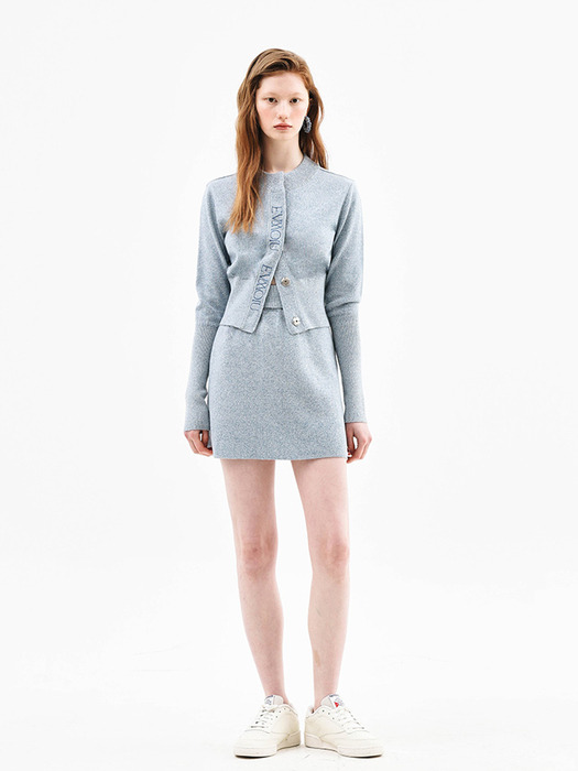 WOOL FITTED CROP CARDIGAN - LIGHT BLUE