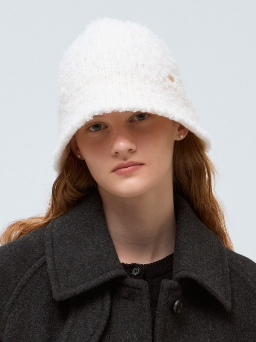 boucle knit bucket hat - ivory