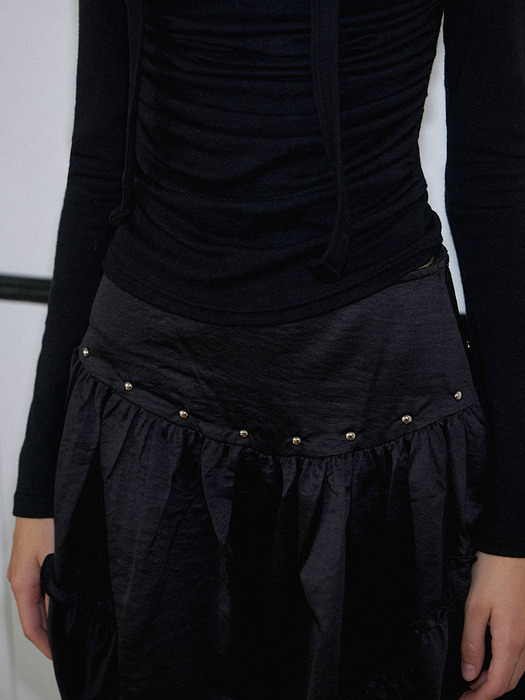 Studded Silky Mini Skirt [Black]