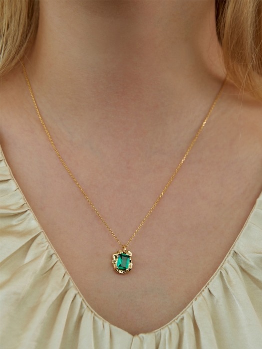 Midnight Green Cubic Wave Necklace (2color)
