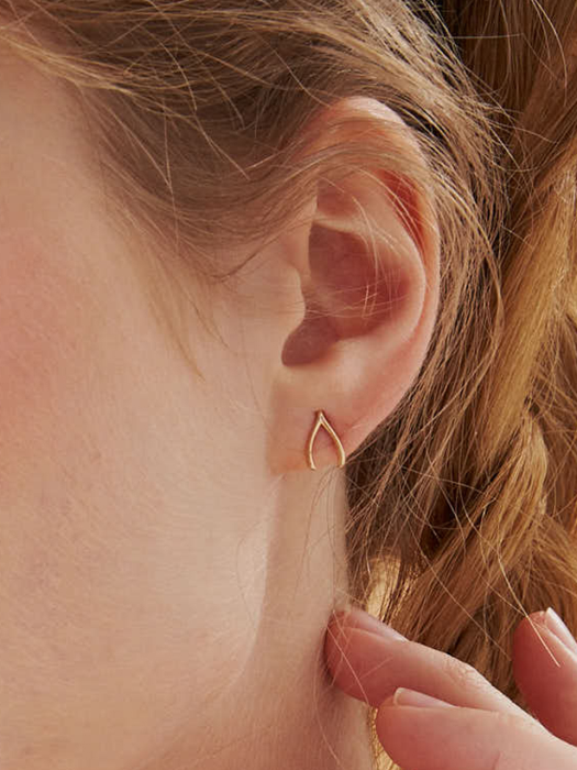 14K LUCKY Piercing Earring_JAJEWF161