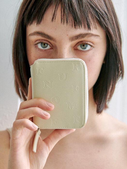 Signature wallet_ ivory