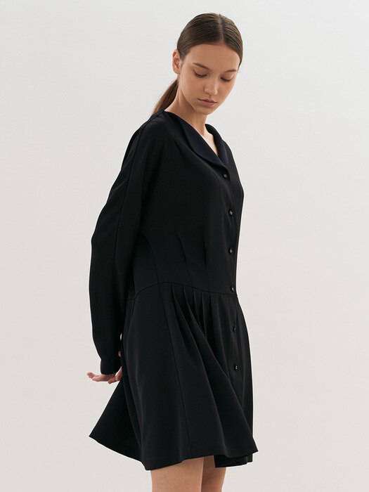 pleats dress-black