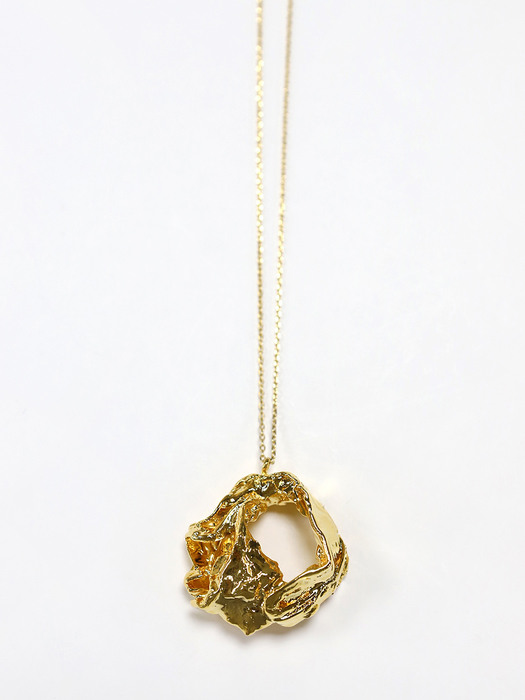 Gold paper pendant necklace