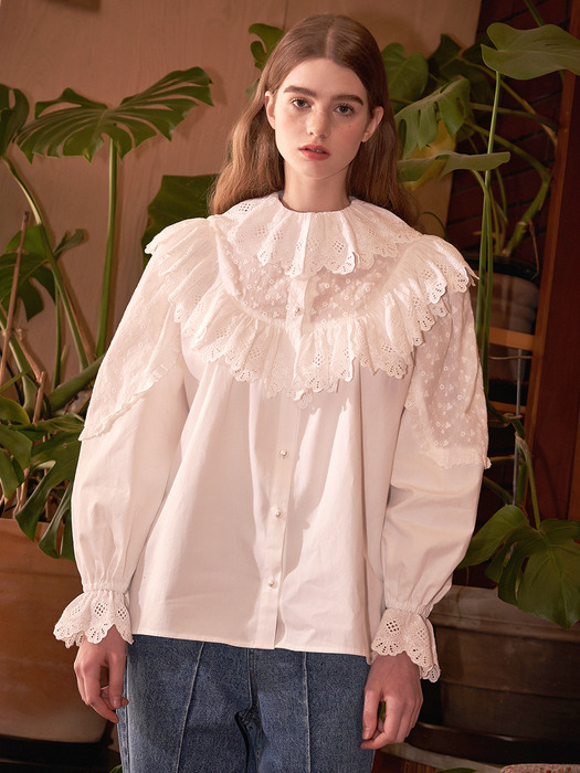 Victorian Lace Ruffle Blouse