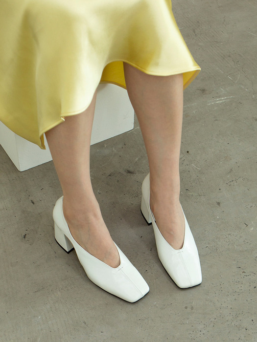 OPENING PUMPS - WHITE