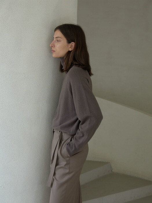 SLOW CASHMERE SWEATER (STEEL BROWN)