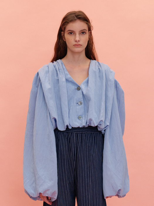 ROUPEE Volume Jacket with detachable sleeves - Sky Blue