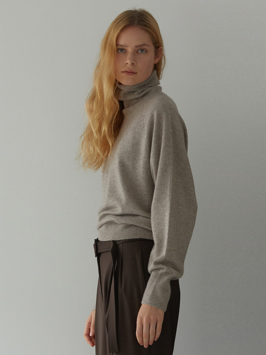 CLASSY CASHMERE SWEATER (WOOD)