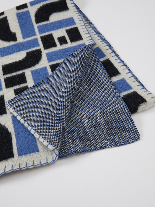 QUELO EENK Pattern Knitted Blanket