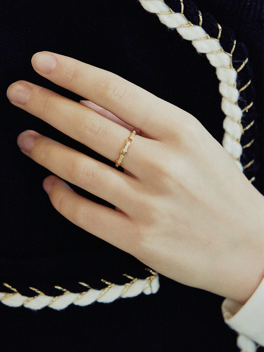 Twinkle Cubic Chain Ring (14k)