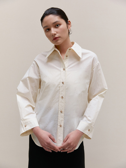 TWS BACK FLAPPED BASIC SHIRT_2 COLOR