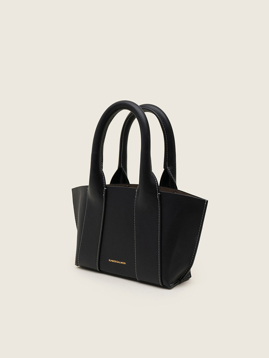 SS22 Small Basket Tote Black