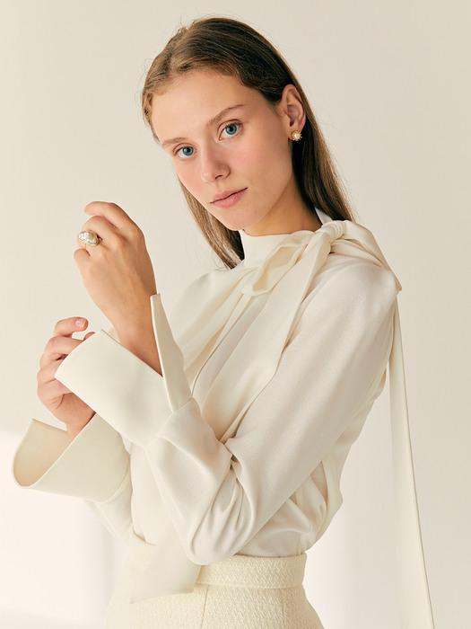 ANDREA Tie neck wrapped blouse (Ivory)