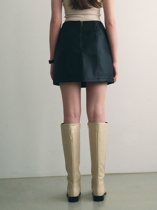 Mini pocket leather skirt - black