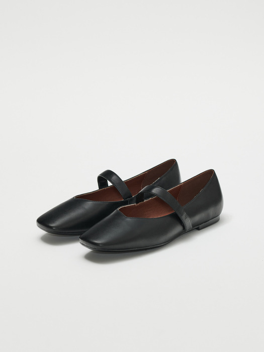 Rowie mary jane shoes Black