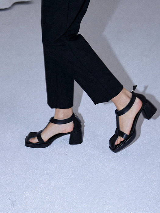 Mila sandal heel / black