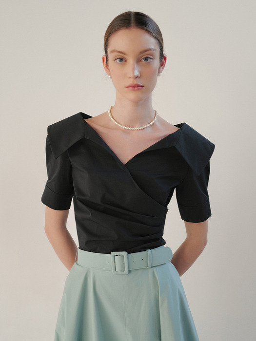 ELLIE V-neck short sleeve blouse (3color)