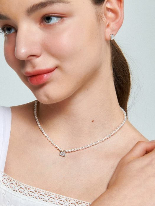 Lucente Swarovski Pearl Silver Necklace In436 [Silver]