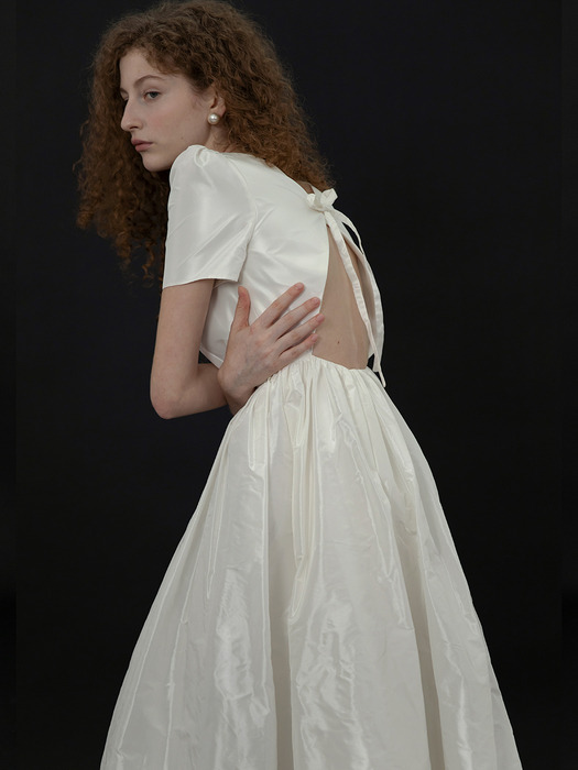 Taffeta Back Slit Dress_white