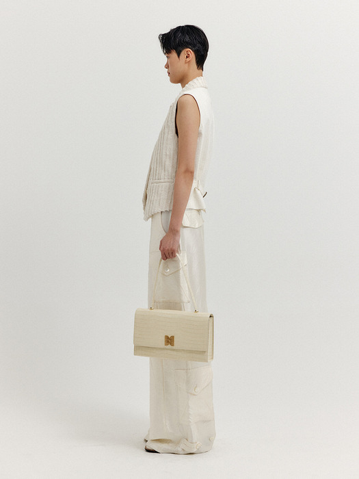 XI Buttoned Vest - Ivory