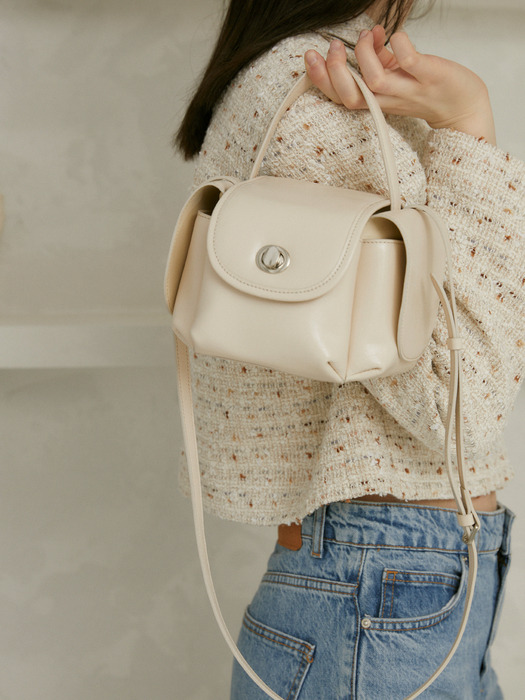 [단독]Monet bag_Crack Ivory