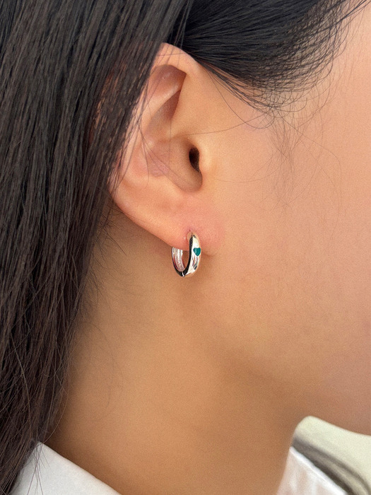 Heart Point earring