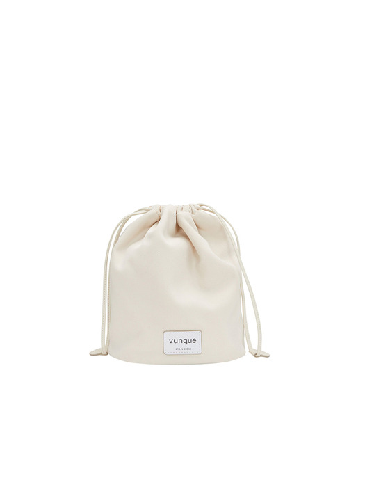 Perfec Drawstring Pouch M (퍼펙 드로우 스트링 파우치 미듐) Ivory