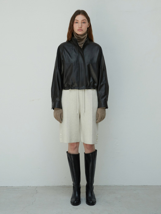 Italian nappa Lambskin High-neck short jumper_Black