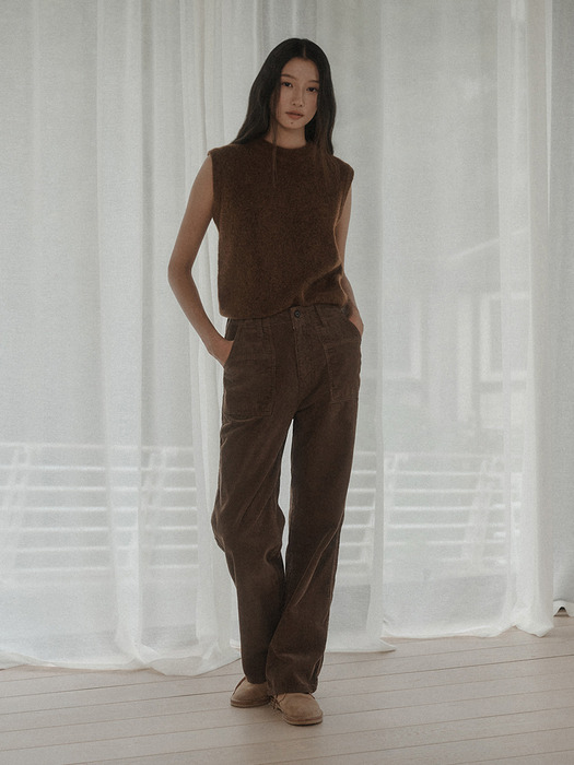 PATCH POCKET CORDUROY PANTS_BROWN