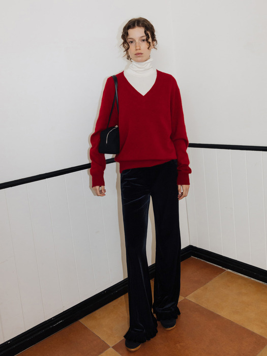 룬데토른 브이넥 라쿤 니트 (Red/Charcoal)