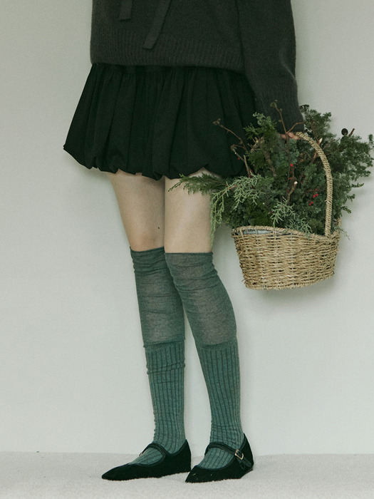 Wool balloon shirring mini skirt - black