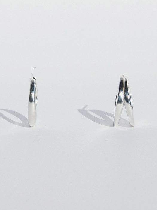 17fw collection Earring 4
