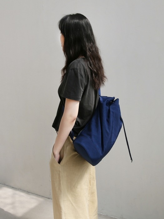 monochrome shoulder bag _ blue